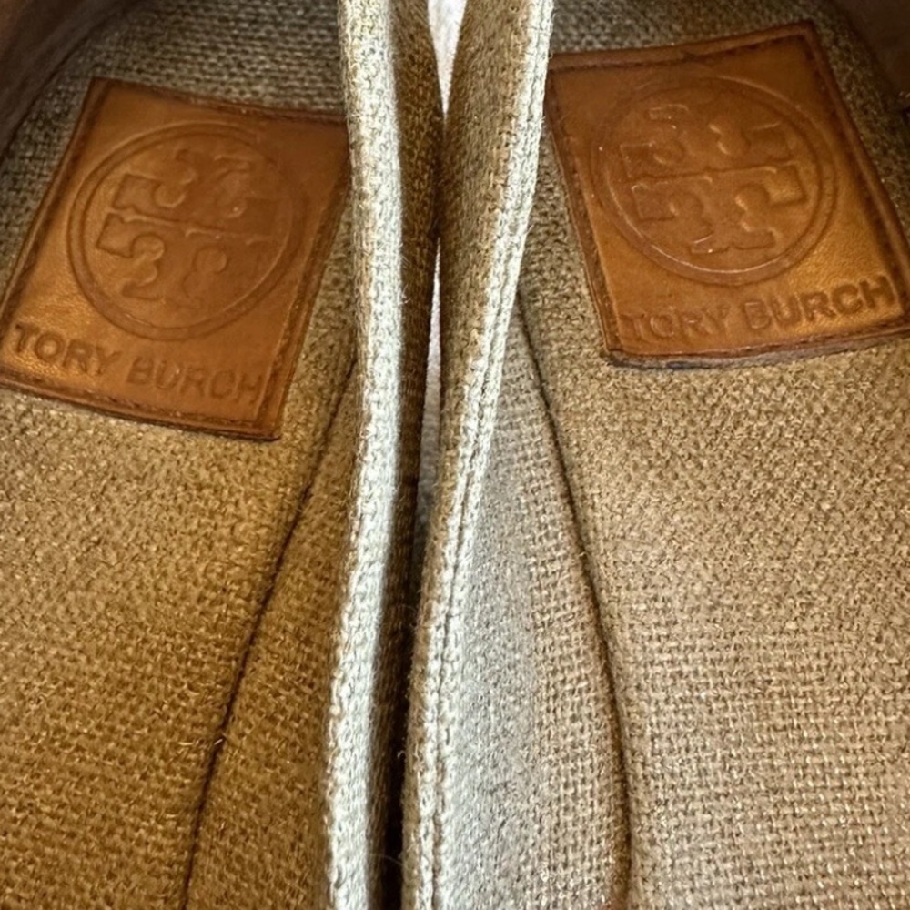 Tory Burch Filipa Espadrille
Wedge Tan Heel Womens Size
7.5 Made In Spain - Picture 3 of 7
